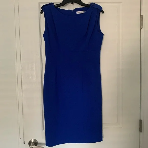 navy lace panel tiered bodycon dress Lace Plunge Neck Panel Dress-Navy main image 1